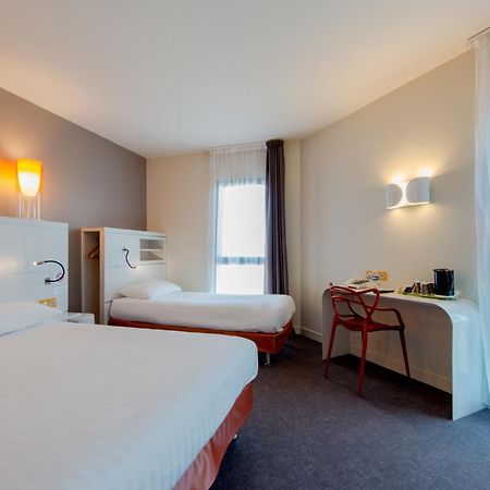 Hotel Confort La Rochelle Centre Les Minimes Екстериор снимка