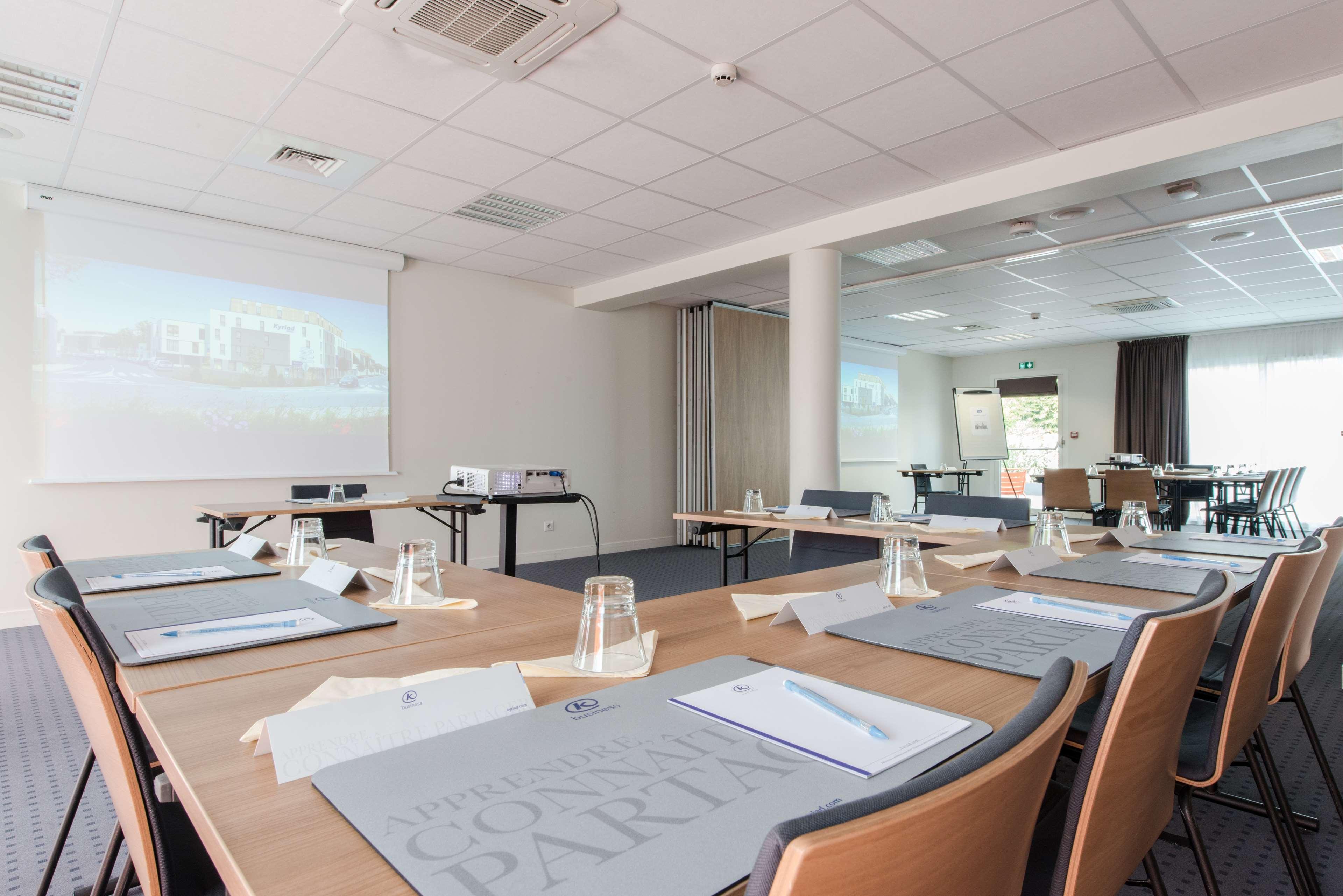 Hotel Confort La Rochelle Centre Les Minimes Екстериор снимка