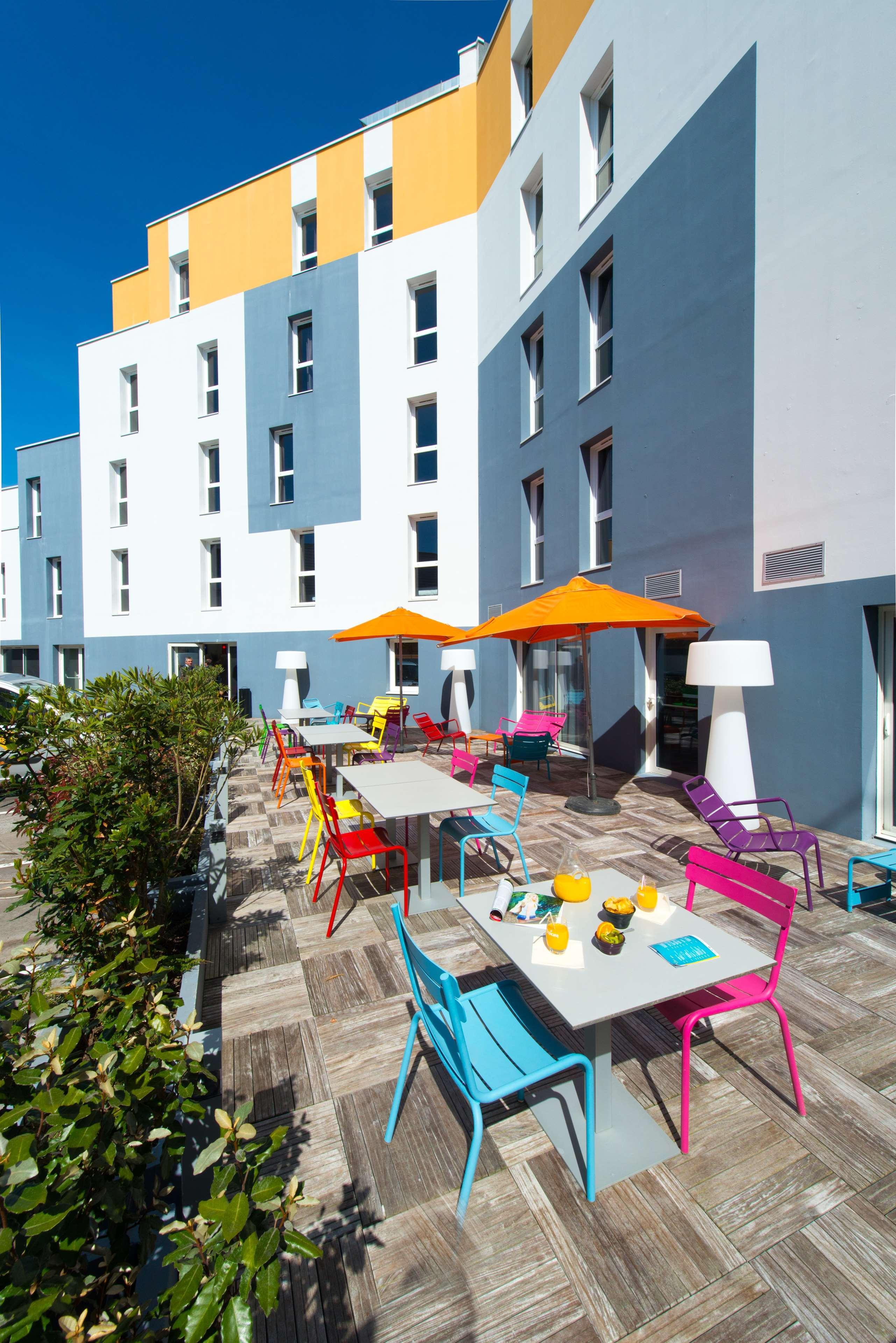 Hotel Confort La Rochelle Centre Les Minimes Екстериор снимка