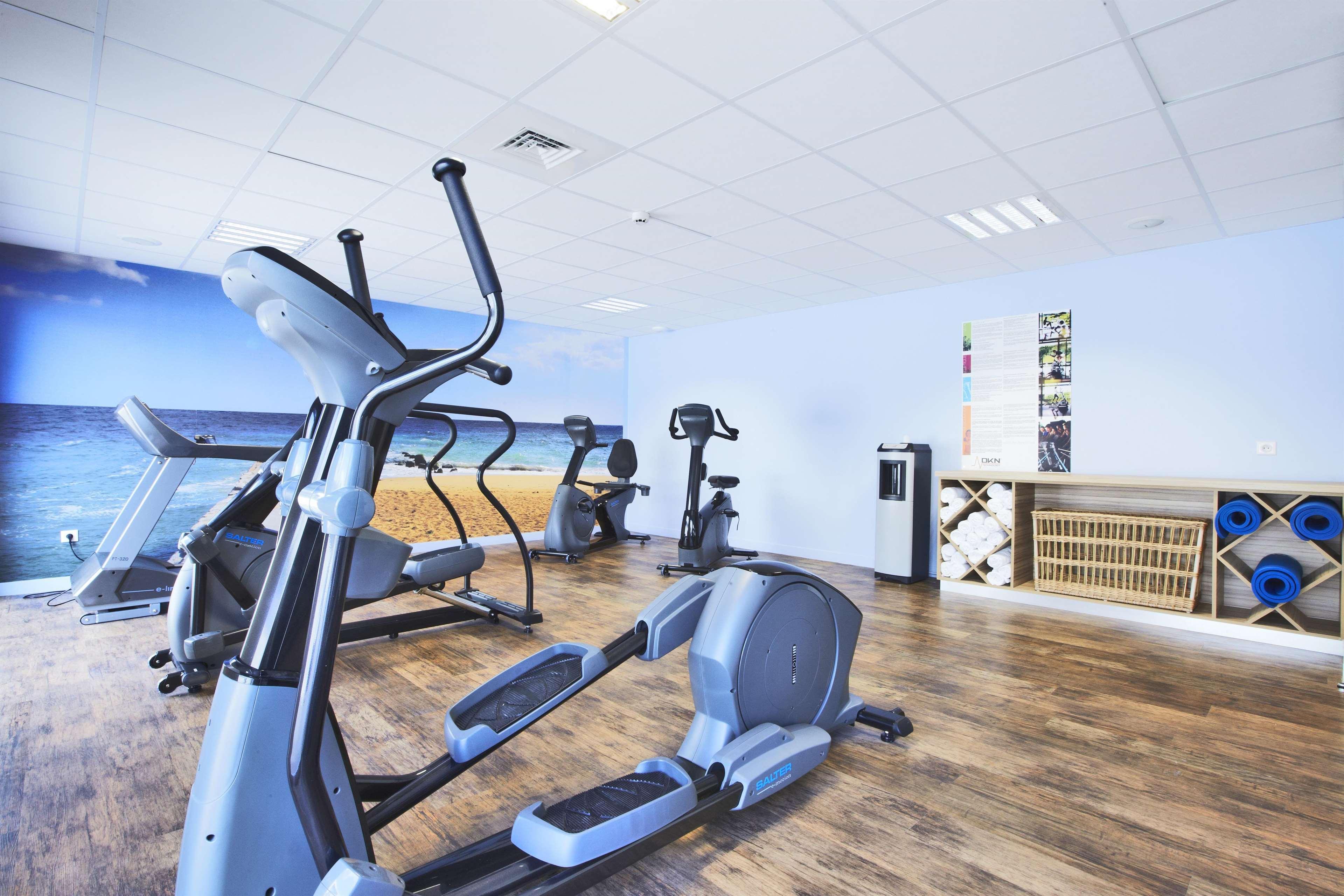 Hotel Confort La Rochelle Centre Les Minimes Екстериор снимка